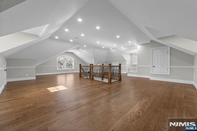 45 Dietrich Lane, North Haledon, NJ 07508