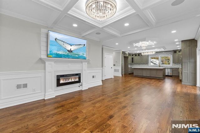 45 Dietrich Lane, North Haledon, NJ 07508