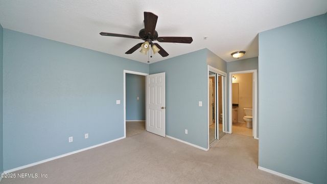 1701 THE GREENS Way 424, Jacksonville Beach, FL 32250