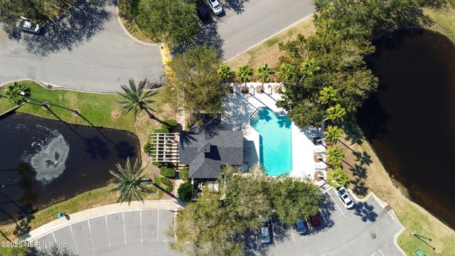 1701 THE GREENS Way 424, Jacksonville Beach, FL 32250