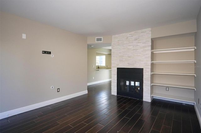 1223 BIG PINE DRIVE 1223, Valrico, FL 33596