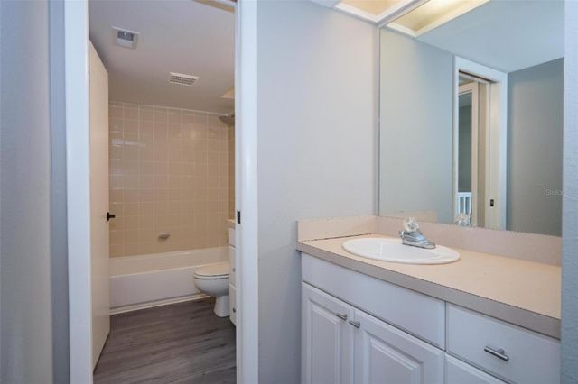 1223 BIG PINE DRIVE 1223, Valrico, FL 33596