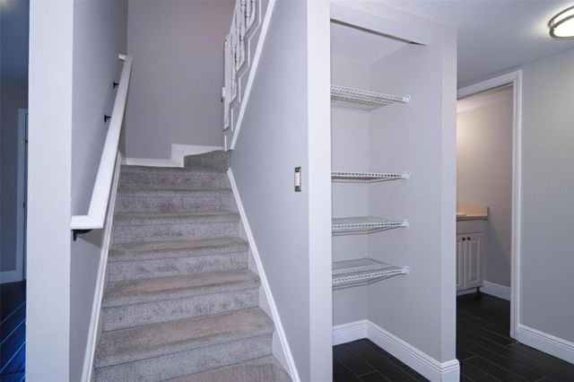 1223 BIG PINE DRIVE 1223, Valrico, FL 33596