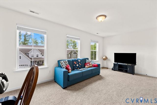 9470 Pleasant Level Rd, Mechanicsville, VA 23116