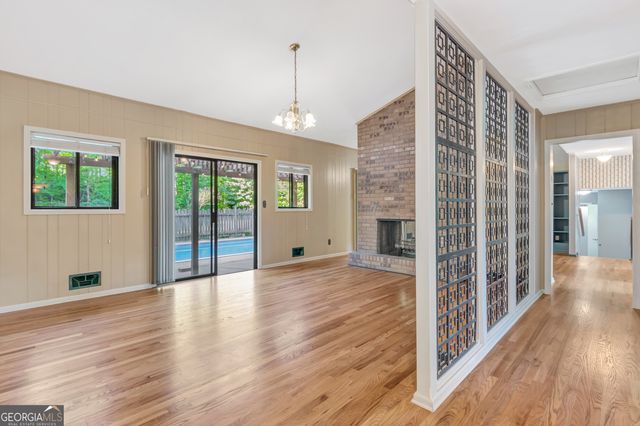 115 Hickory Place, Fayetteville, GA 30214