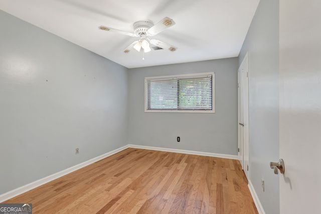 115 Hickory Place, Fayetteville, GA 30214