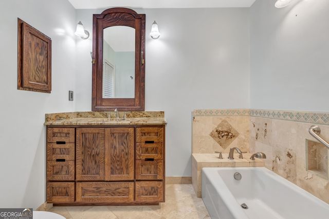 115 Hickory Place, Fayetteville, GA 30214