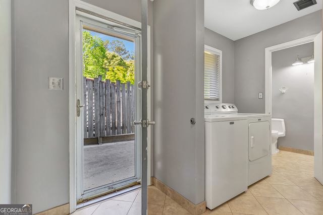 115 Hickory Place, Fayetteville, GA 30214