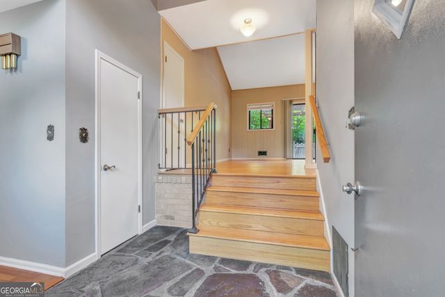 115 Hickory Place, Fayetteville, GA 30214