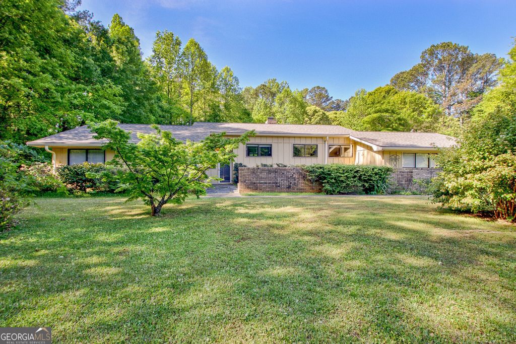 115 Hickory Place, Fayetteville, GA 30214