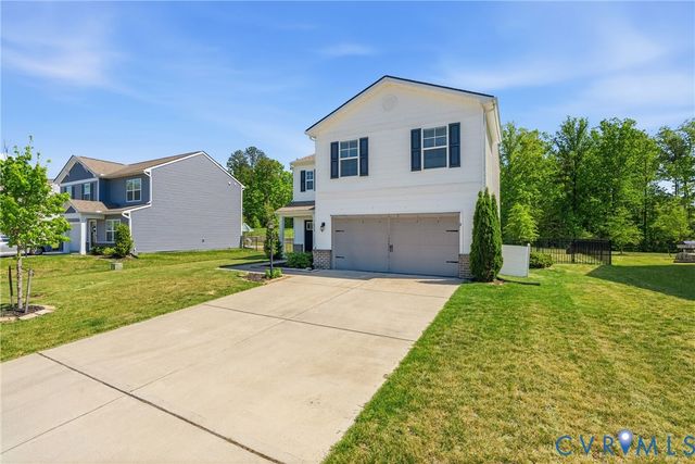 7833 Faisan Ln, New Kent, VA 23124