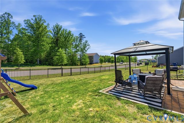 7833 Faisan Ln, New Kent, VA 23124