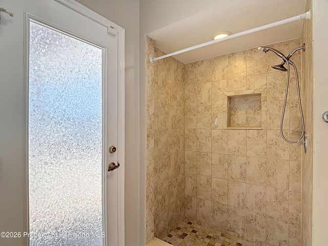 3310 Deltona Boulevard, Spring Hill, FL 34606