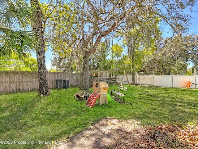 3310 Deltona Boulevard, Spring Hill, FL 34606