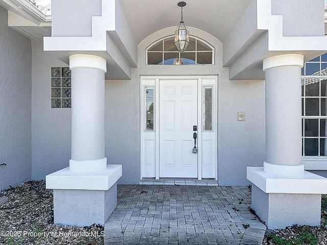 3310 Deltona Boulevard, Spring Hill, FL 34606