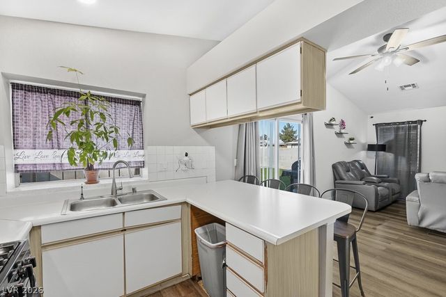 89 Chelseann Street, Las Vegas, NV 89110