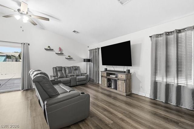 89 Chelseann Street, Las Vegas, NV 89110