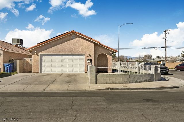 89 Chelseann Street, Las Vegas, NV 89110