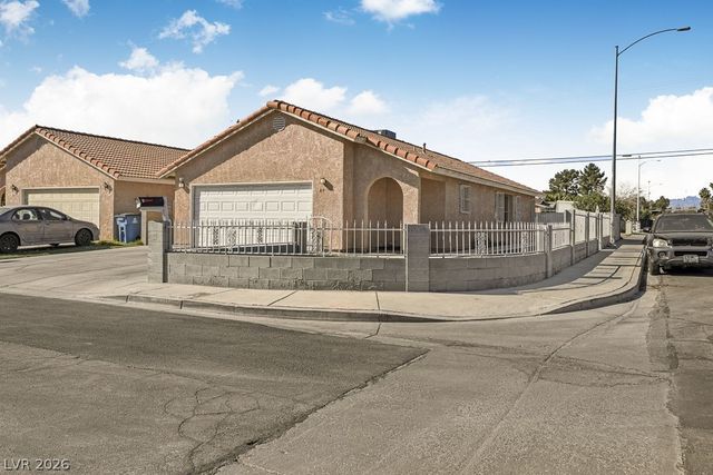 89 Chelseann Street, Las Vegas, NV 89110