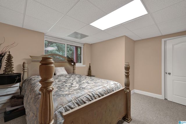 6464 WHITE OAK LANE, Hueytown, AL 35023