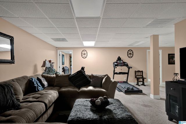 6464 WHITE OAK LANE, Hueytown, AL 35023