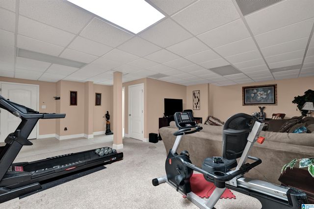 6464 WHITE OAK LANE, Hueytown, AL 35023
