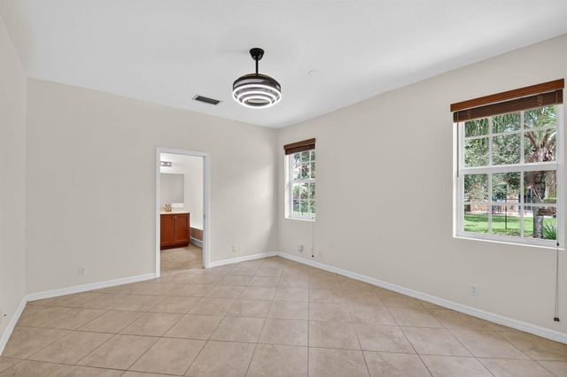 6810 Osage Circle, Greenacres, FL 33413