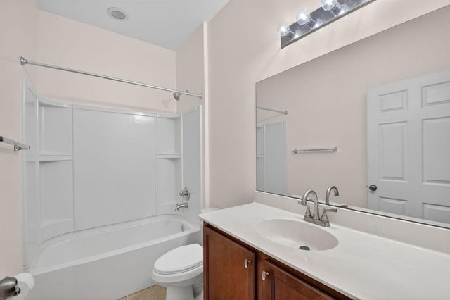 6810 Osage Circle, Greenacres, FL 33413