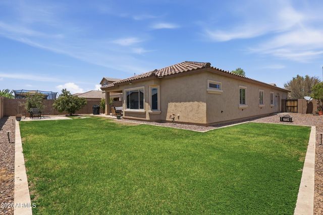 17519 W HEDGEHOG Place, Surprise, AZ 85387