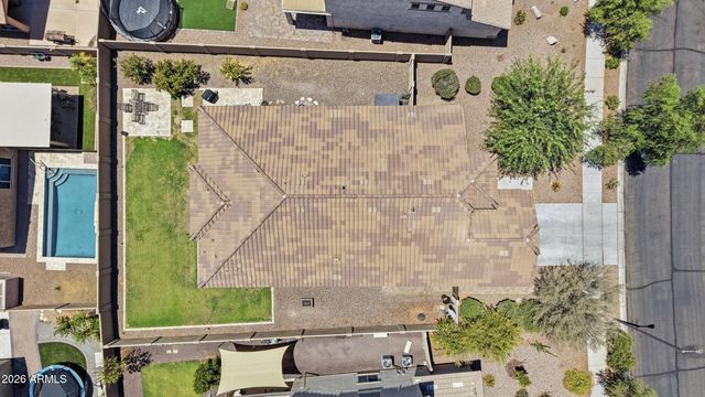 17519 W HEDGEHOG Place, Surprise, AZ 85387