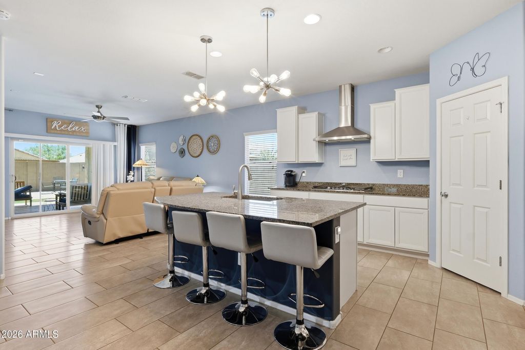 17519 W HEDGEHOG Place, Surprise, AZ 85387 — photo 5