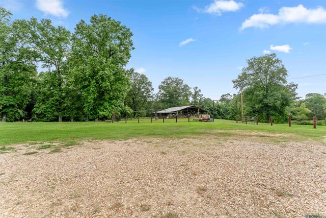 6409 Pohlman Rd, St Francisville, LA 70775