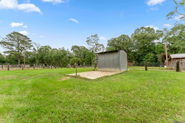 6409 Pohlman Rd, St Francisville, LA 70775