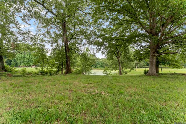 6409 Pohlman Rd, St Francisville, LA 70775