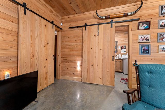 6409 Pohlman Rd, St Francisville, LA 70775