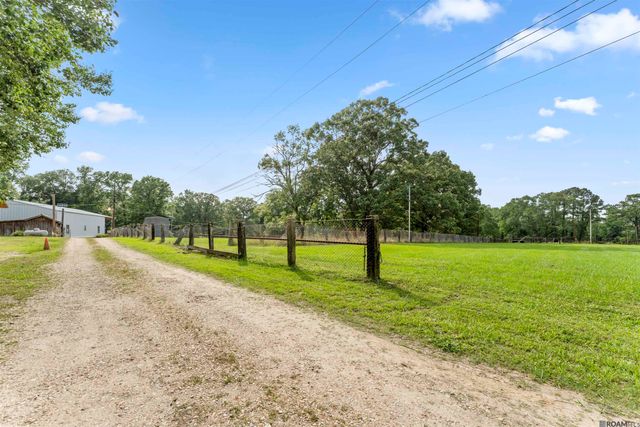6409 Pohlman Rd, St Francisville, LA 70775