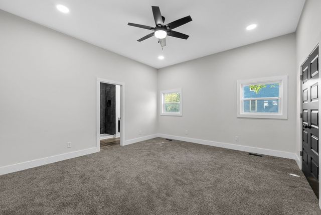 1500 S Clay Street, Hopkinsville, KY 42240