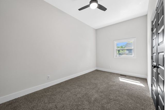 1500 S Clay Street, Hopkinsville, KY 42240