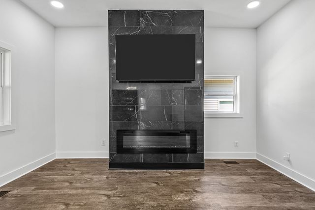 1500 S Clay Street, Hopkinsville, KY 42240