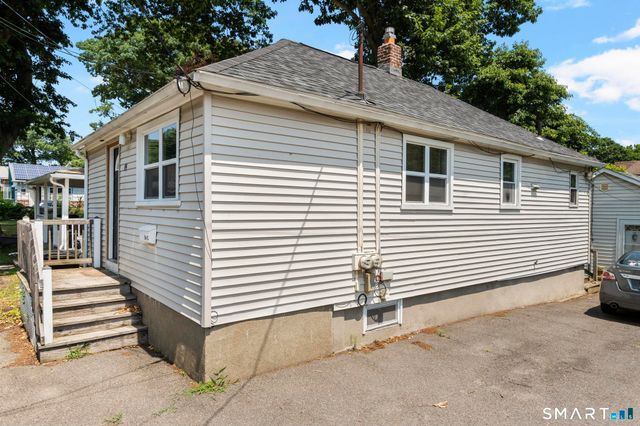 15 Peak Avenue, Milford, CT 06460
