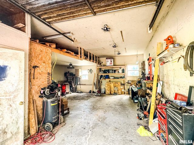 15789 Corinth Road, Marion, IL 62959