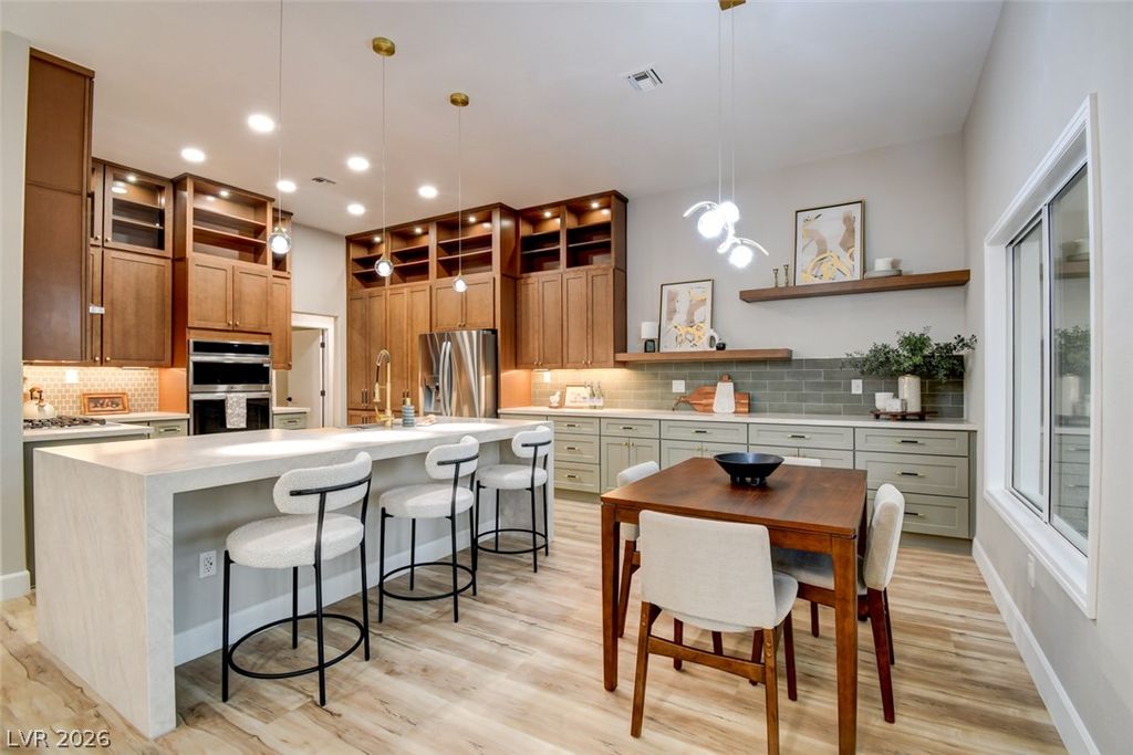 2837 Billy Casper Drive, Las Vegas, NV 89134 — exterior