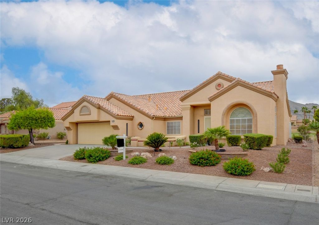 2837 Billy Casper Drive, Las Vegas, NV 89134 — photo 2