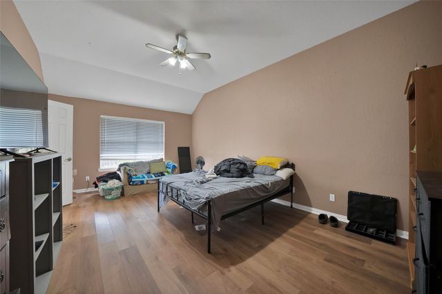 503 Hilltop Place, Joshua, TX 76058