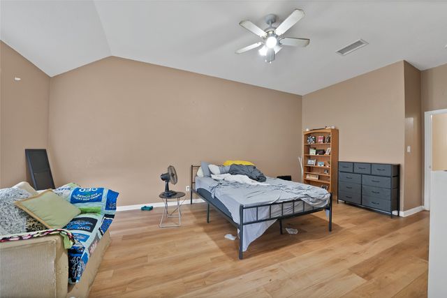 503 Hilltop Place, Joshua, TX 76058
