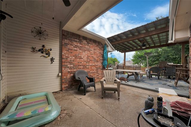 503 Hilltop Place, Joshua, TX 76058