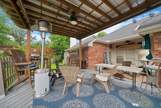 503 Hilltop Place, Joshua, TX 76058