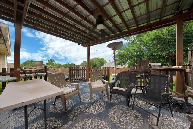 503 Hilltop Place, Joshua, TX 76058