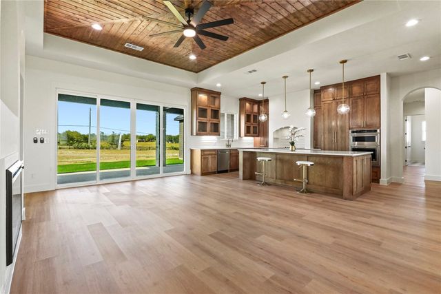 2511 Grant Michael Trail, Waxahachie, TX 75167
