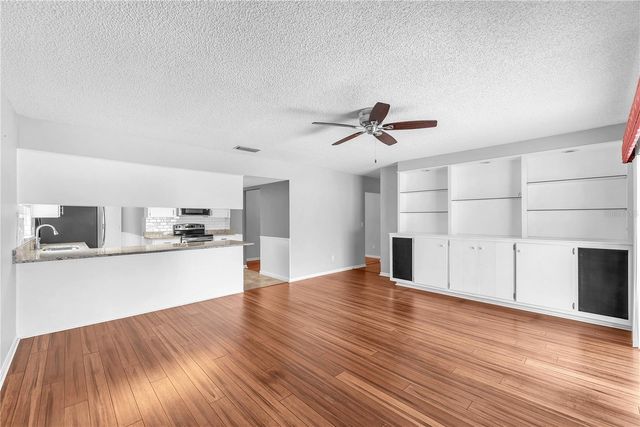 3706 ORANGECREST STREET, Valrico, FL 33596